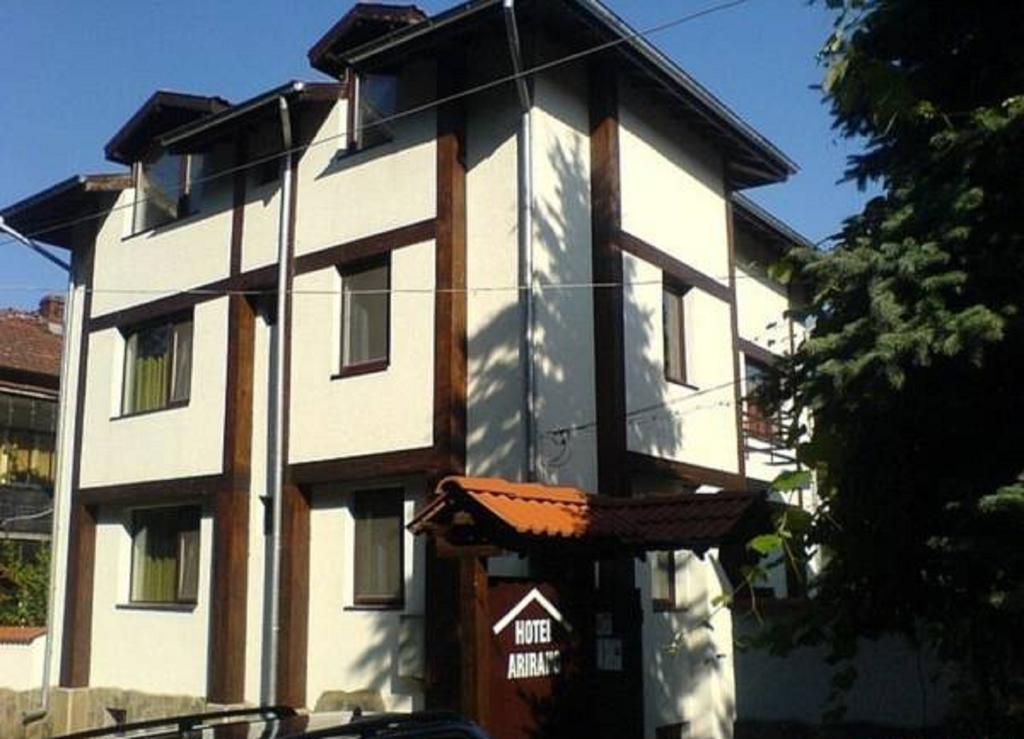 House Arirang Hotel Cserni Oszam Kültér fotó